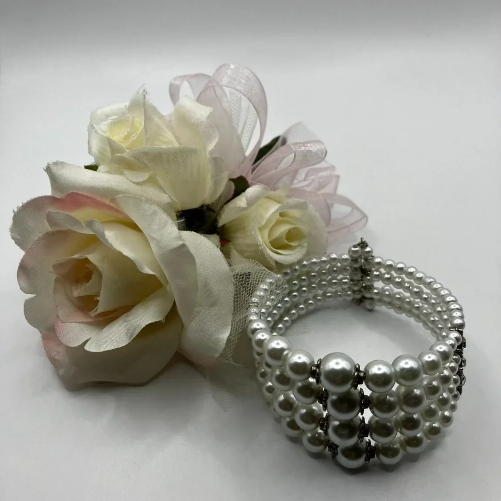 Pearl Bracelet 4 Strand Pearl Cuff Bracelet Brand New Fits ALL